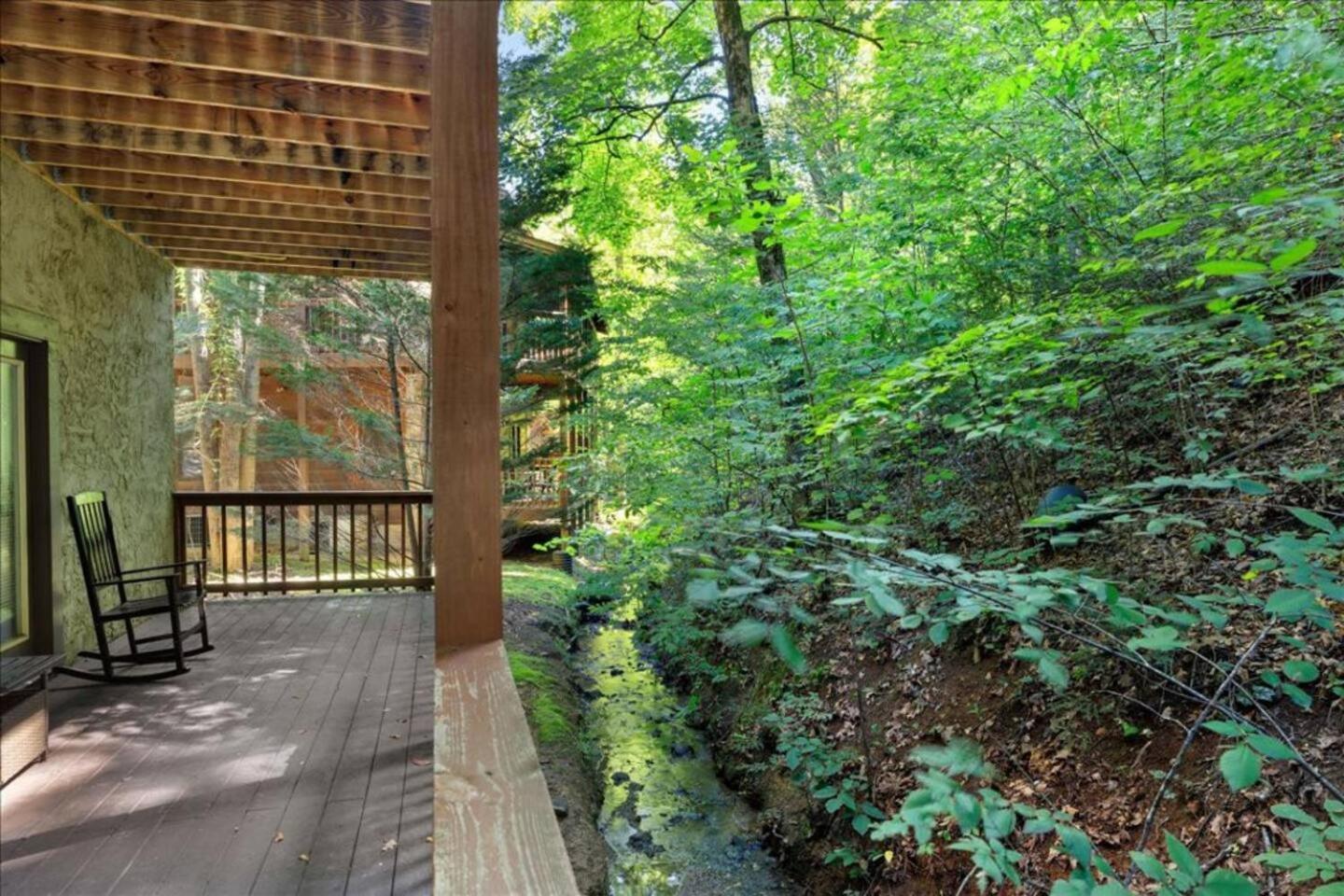 5Br Smoky Cabin Hot Tub, Games, 1 Mi To Parkway Pigeon Forge Exterior photo