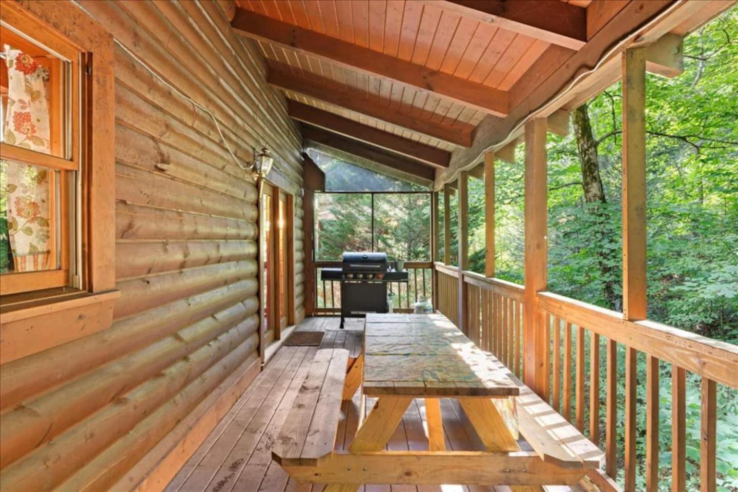 5Br Smoky Cabin Hot Tub, Games, 1 Mi To Parkway Pigeon Forge Exterior photo